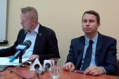 Krzysztof Bess, Adam Bułat