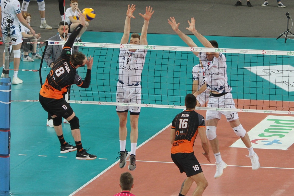 Bartosz Filipiak, Maksim Morozau, Julien Lyneel