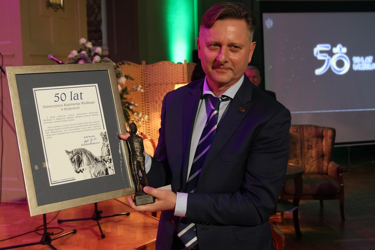 prof. Jacek Woźny