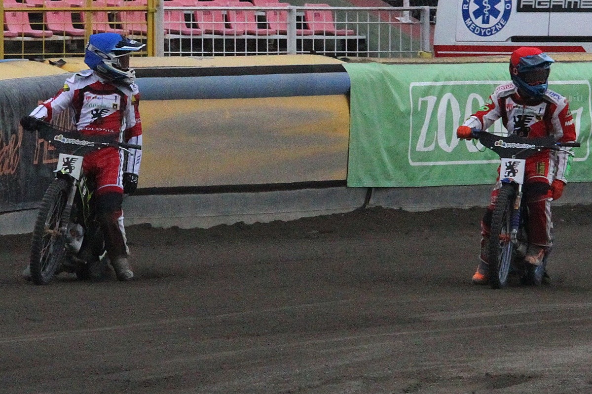 Josh Grajczonek, Dimitri Berge