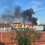 Pożar w centrum Bydgoszczy. Chmura dymu uniosła się nad miastem