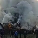 Pożar domu pod Bydgoszczą. Trwa akcja gaśnicza