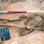 Niezwykłe odkrycie! Pod Bydgoszczą znaleziono szkielet ciężarnej kobiety