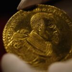 Złota moneta z Bydgoszczy jest warta dwa miliony. Bruski prosi państwo o jej wykup