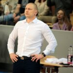 28-02-2024_koszykówka_I liga koszykarzy_Enea Abramczyk Astoria Bydgoszcz – Sensation Kotwica Port Morski Kołobrzeg_trener Enei Abramczyk Astorii Bydgoszcz Krzysztof Szubarga – SF