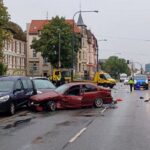 Wypadek na Jagiellońskiej. Kierowca BMW i pieszy w szpitalu