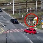 Nie jedź na czerwonym także na przejeździe. Akcja przy Inwalidów [WIDEO]