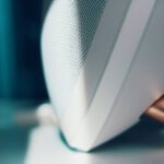 Jak wybrać przenośny głośnik do słuchania muzyki w domu i na zewnątrz?