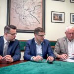 Rządowy Fundusz Rozwoju Dróg. Wojewoda podpisał umowy dla Powiatu Bydgoskiego i Gminy Nowa Wieś Wielka