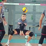 21-08-2025_siatkówka_mecz sparingowy BKS Bydgoszcz – Anioły Toruń_Patryk Mendel – SF-1