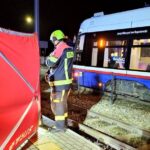 Śmiertelny wypadek w Fordonie. Policja: mężczyzna leżał na torach, trwa ustalanie jego tożsamości WYPADEK ŁOSKOŃ 29 10 2025