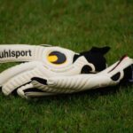 Rękawice bramkarskie – pixabay