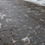 Ostrzeżenie pogodowe dla części województwa. Będzie zimno w najbliższych dniach chodnik_zima_oblodzenie_pogoda_warunki_kujawsko-pomorskie