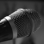 Bydgoska szkoła organizuje Wojewódzki Konkurs Piosenki Filmowej i Musicalowej. Zgłoś się! mikrofon pixabay