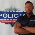 Bydgoszczanin ukradł perfumy. Wpadł na policjanta-kulturystę potężny policjant