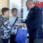 Młodzi Bydgoszczanie znaleźli sporo pieniędzy. Zachowali się obywatelsko policja aleksander oliwier