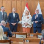 umowy FEdKP_Marek Wojtkowski, Elżbieta Piniewska, Przemysław Sznajdrowski, Dariusz Kurzawa_KPUM – mat. prasowy